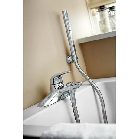 Mira Comfort Bath Shower Mixer + Kit - 2.1818.005 4 Mira Comfort Bath Shower Mixer + Kit - 2.1818.005 - Image 2