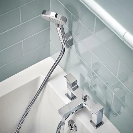 Hansgrohe Vernis Shape Bath Shower Mixer with Kit - Chrome - 71462000 5 Hansgrohe Vernis Shape Bath Shower Mixer with Kit - Chrome - 71462000 - Image 3