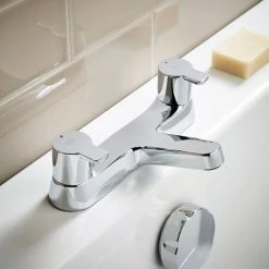 Ideal Standard Calista 2 Hole Bath Filler - B1151AA 9 Ideal Standard Calista 2 Hole Bath Filler - B1151AA -Bath Taps Shop B1151AA D1 460