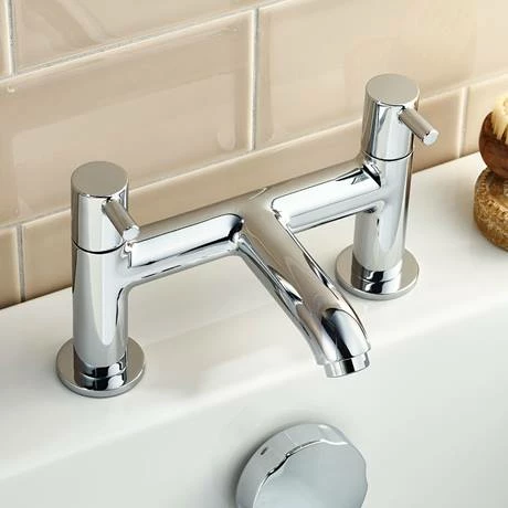 Ideal Standard Ceraline 2 Tap Hole Bath Filler - BC188AA 6 Ideal Standard Ceraline 2 Tap Hole Bath Filler - BC188AA - Image 4