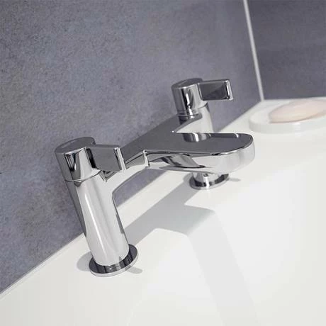 Bristan Clio Bath Filler 4 Bristan Clio Bath Filler - Image 2