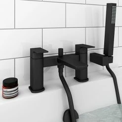 Mileto Matt Black Bath Shower Mixer Tap incl. Shower Kit