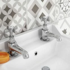 Regent Traditional Basin and Bath Taps - Chrome 5 Regent Traditional Basin and Bath Taps - Chrome -Bath Taps Shop REG004 REG005 d1 460