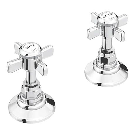 Chatsworth Traditional 3/4" Deck Bath Side Valves (Pair) 3 Chatsworth Traditional 3/4" Deck Bath Side Valves (Pair)