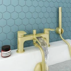 Valencia Brushed Brass Waterfall Bath Shower Mixer incl. Shower Kit 8 Valencia Brushed Brass Waterfall Bath Shower Mixer incl. Shower Kit -Bath Taps Shop VWFT3BB d2 460