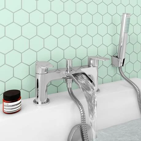 Valencia Waterfall Bath Shower Mixer inc. Shower Kit 4 Valencia Waterfall Bath Shower Mixer inc. Shower Kit - Image 2